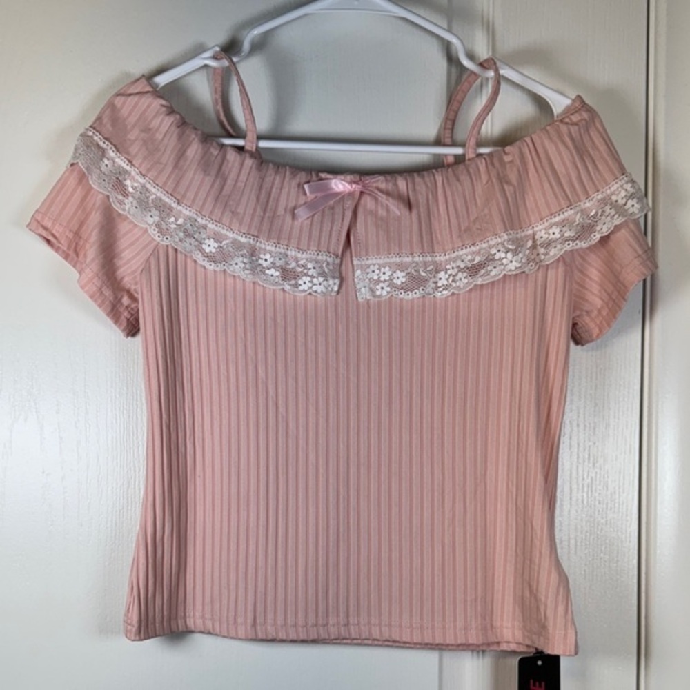 Romwe Pink Kawaii Contrast Lace Cold Shoulder Ribbed Blouse Size Large NWT #5943